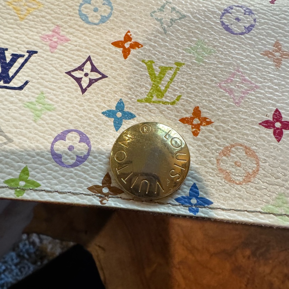 Louis Vuitton Monogram Multicolor
Portefeiulle Sarah Long Wallet 2008 - Picture 15 of 17